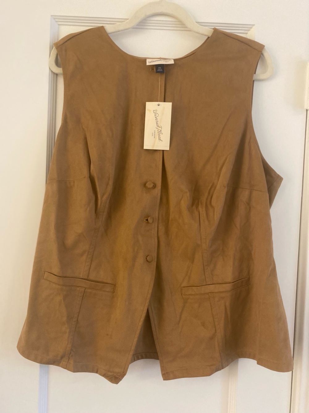 Universal Thread Suede-Look Button Front Vest in Camel Brown - XXL